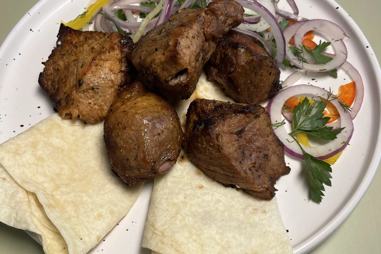 Шашлык из свиной шеи